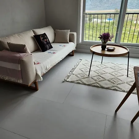 White Coral House Apartament *