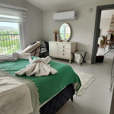 Apartament White Coral House