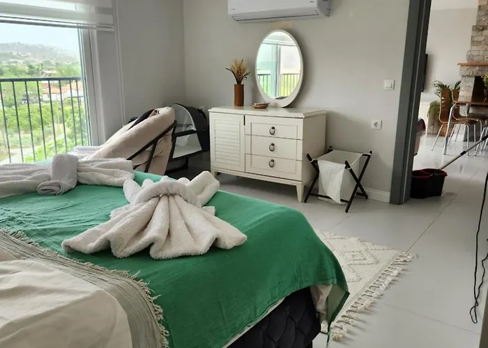 아파트 White Coral House